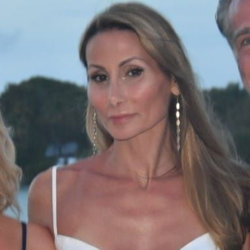 Meet your Posher, Gina